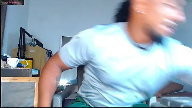 yosoy enzo2020 online show from 12, 3, 2025