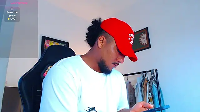 Snapshot of yosoy_enzo2020 chatting on 28, 2, 2026 yosoy enzo2020 online show from 28, 2, 2026