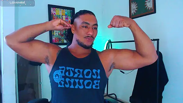 Snapshot of yosoy_enzo2020 chatting on 4, 3, 2026 yosoy enzo2020 online show from 4, 3, 2026