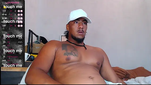 yosoy enzo2020 online show from 13, 3, 2025