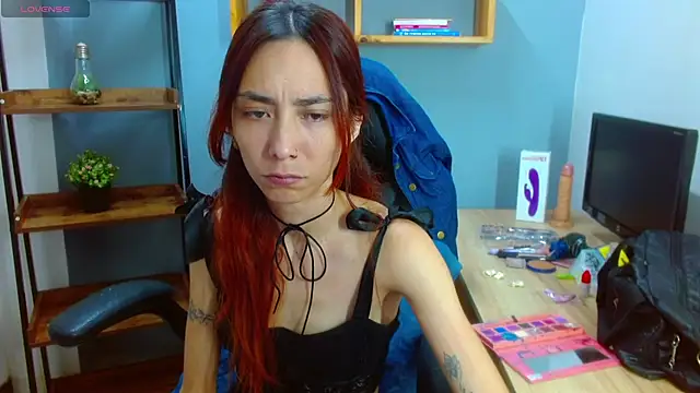 Erika Stevens online show from 3, 3, 2025