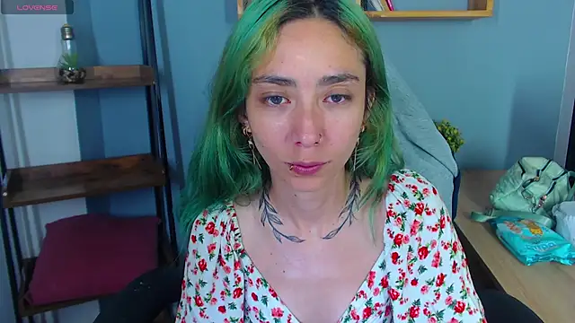 Erika Stevens online show from 24, 9, 2025