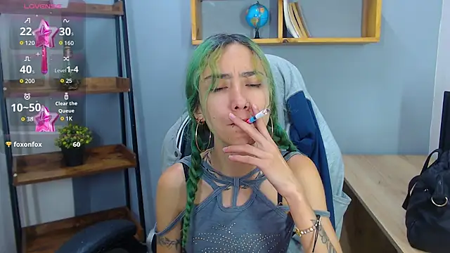 Erika Stevens online show from 7, 10, 2025