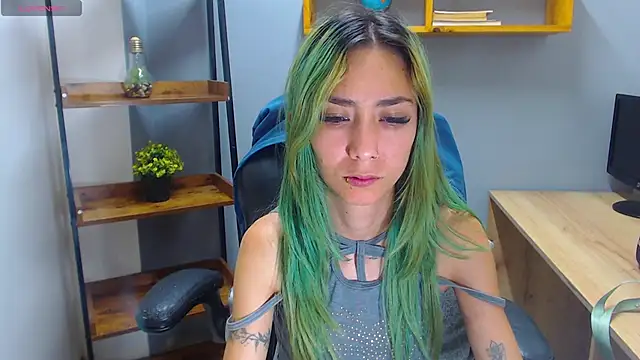 Erika Stevens online show from 8, 11, 2025