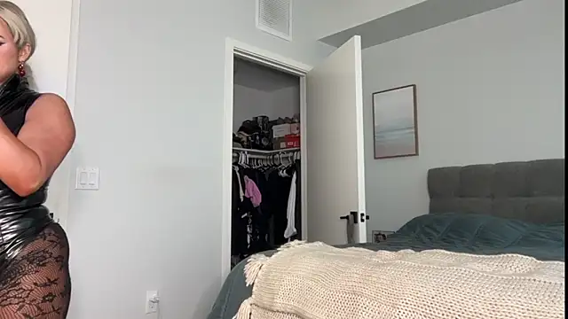 ElenaErickson online show from 20, 10, 2025