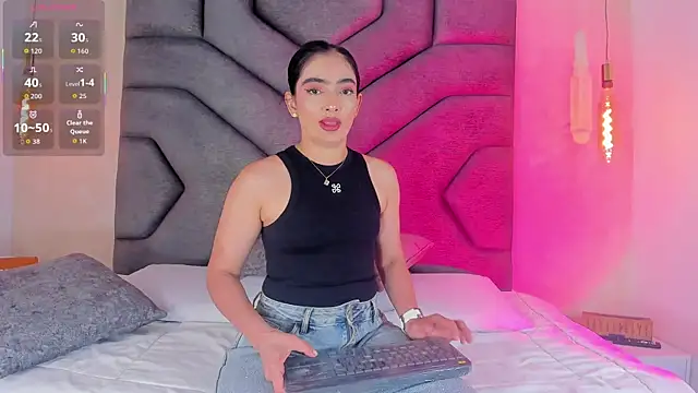 Snapshot of Liinda_Saenz chatting on 20, 6, 2026 Liinda Saenz online show from 20, 6, 2026