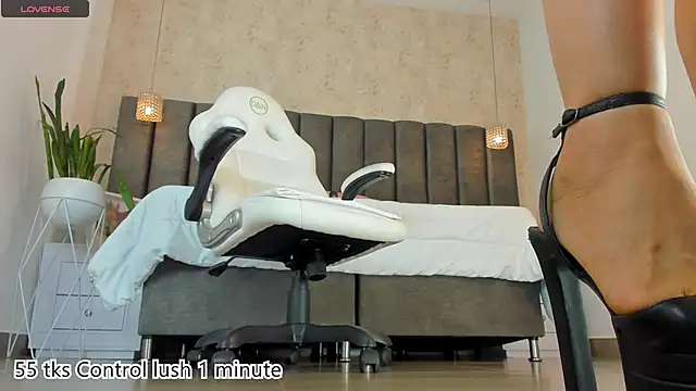 Liinda Saenz online show from 20, 9, 2025