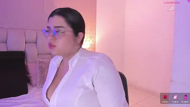 Snapshot of Emilyboobss chatting on 17, 3, 2025 Emilyboobss online show from 17, 3, 2025