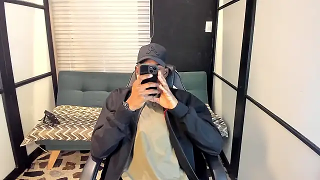 JacksonMuller  online show from 11, 11, 2025