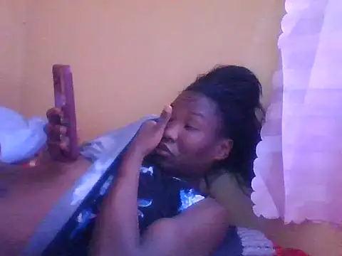 Snapshot of just_nala chatting on 4, 10, 2025 just nala online show from 4, 10, 2025