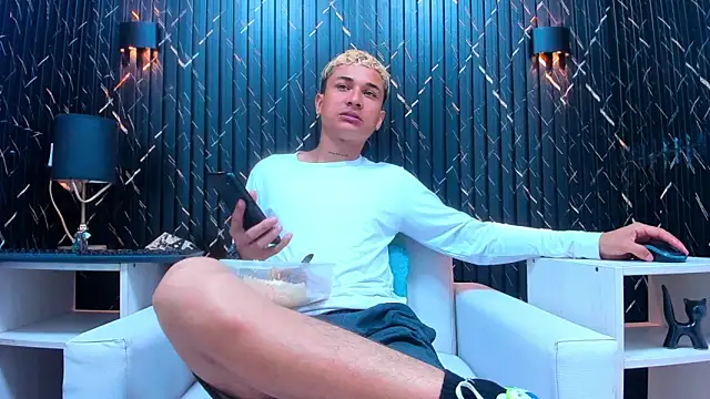 jeic 18 online show from 4, 11, 2025