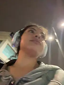 Nathcurly  online show from 12, 3, 2025