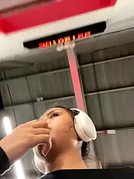 Nathcurly  online show from 19, 9, 2025