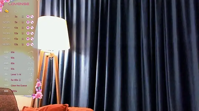 SarahCarrter online show from 18, 2, 2025