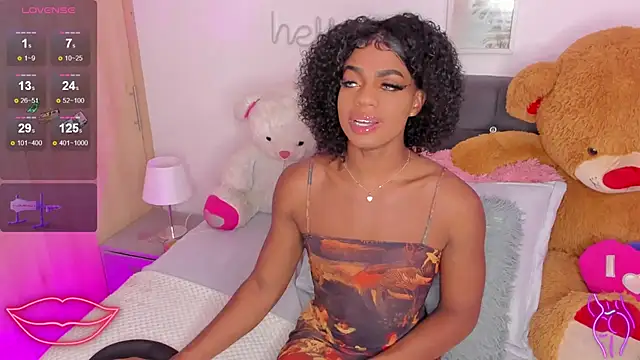 Snapshot of Tayssa_Maravilh chatting on 12, 11, 2025 Tayssa Maravilh online show from 12, 11, 2025