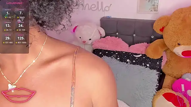 Snapshot of Tayssa_Maravilh chatting on 16, 10, 2025 Tayssa Maravilh online show from 16, 10, 2025