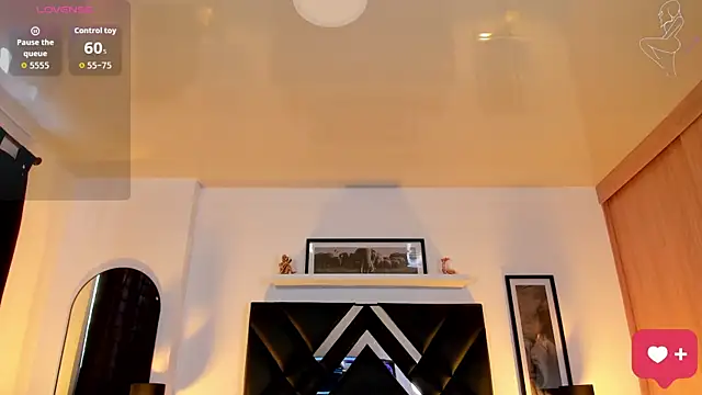 Snapshot of valery_camber chatting on 17, 7, 2026 valery camber online show from 17, 7, 2026