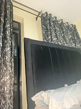 Sexy barb2 online show from 20, 9, 2025