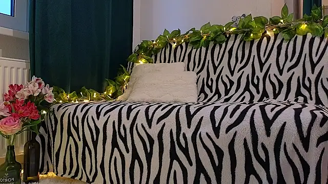 kristina amurova online show from 13, 11, 2025