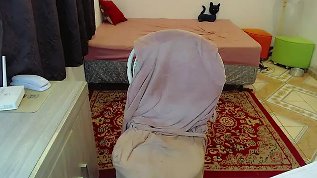 Sophie Fantasys online show from 9, 5, 2026