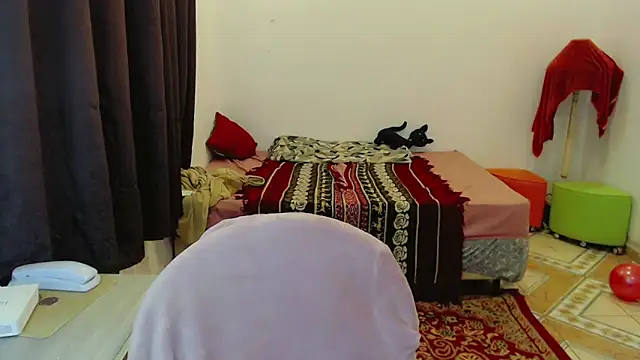 Sophie Fantasys online show from 16, 4, 2026