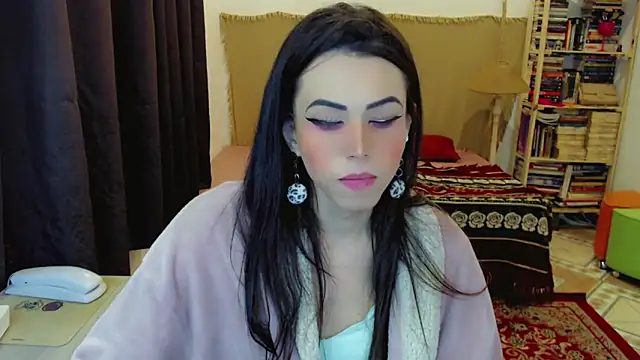 Sophie Fantasys online show from 4, 3, 2026