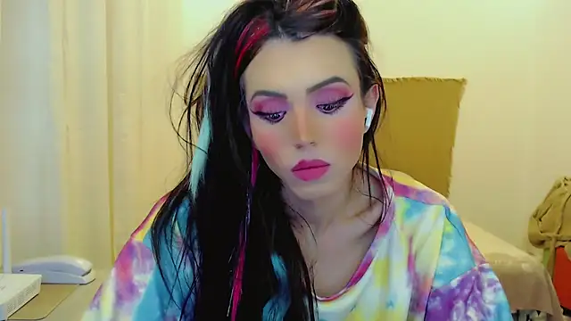 Sophie Fantasys online show from 19, 12, 2025