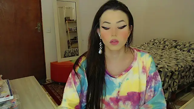 Snapshot of Sophie_Fantasys chatting on 4, 6, 2026 Sophie Fantasys online show from 4, 6, 2026