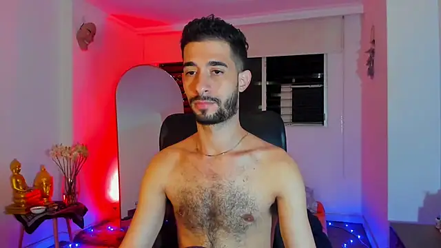 Snapshot of Your__hero1 chatting on 9, 10, 2025 Your hero1 online show from 9, 10, 2025