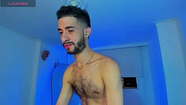 Snapshot of Your__hero1 chatting on 13, 9, 2025 Your hero1 online show from 13, 9, 2025