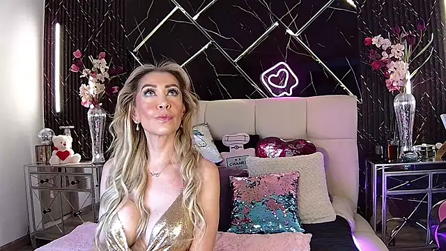 EvelinaGrey online show from 22, 4, 2026