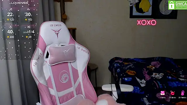 LeahGottty online show from 3, 12, 2024