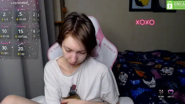 LeahGottty online show from 4, 12, 2024