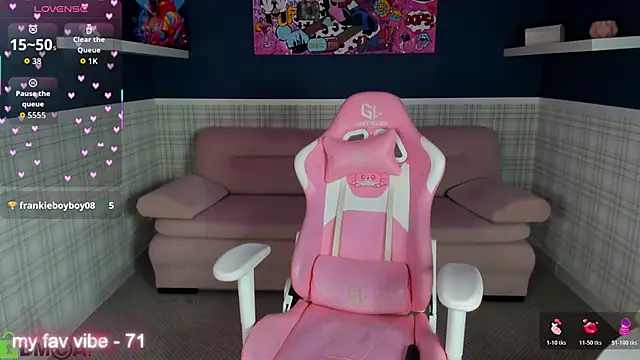 Snapshot of Anna_Way chatting on 21, 10, 2025 Anna Way online show from 21, 10, 2025