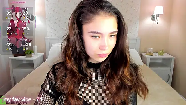 Snapshot of Anna_Way chatting on 11, 9, 2025 Anna Way online show from 11, 9, 2025