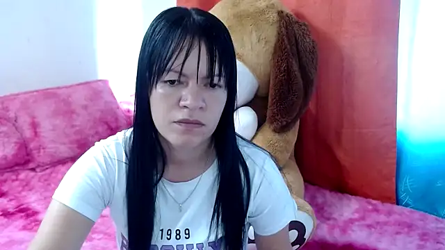 Snapshot of Cristal_w chatting on 12, 2, 2026 Cristal w online show from 12, 2, 2026