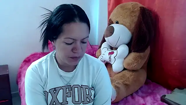 Snapshot of Cristal_w chatting on 14, 1, 2026 Cristal w online show from 14, 1, 2026