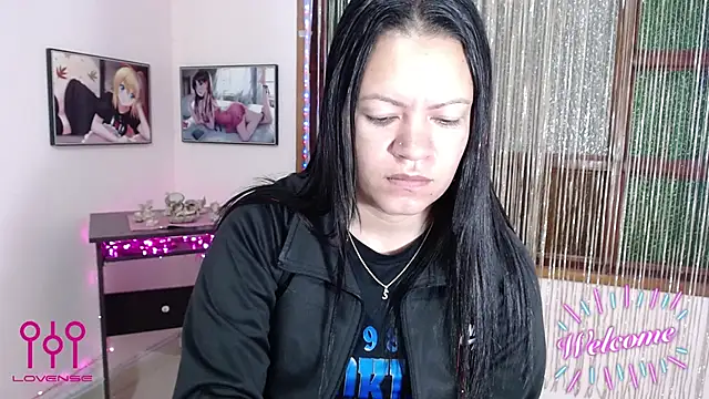 Cristal w online show from 4, 11, 2025