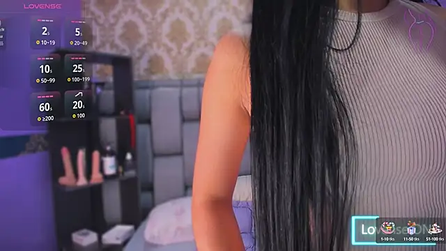 Snapshot of Lila_Pinky chatting on 7, 10, 2025 Lila Pinky online show from 7, 10, 2025