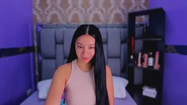 Snapshot of Lila_Pinky chatting on 13, 10, 2025 Lila Pinky online show from 13, 10, 2025