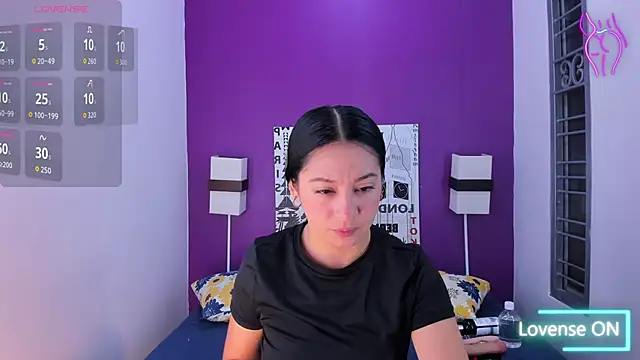 Snapshot of Lila_Pinky chatting on 30, 11, 2025 Lila Pinky online show from 30, 11, 2025