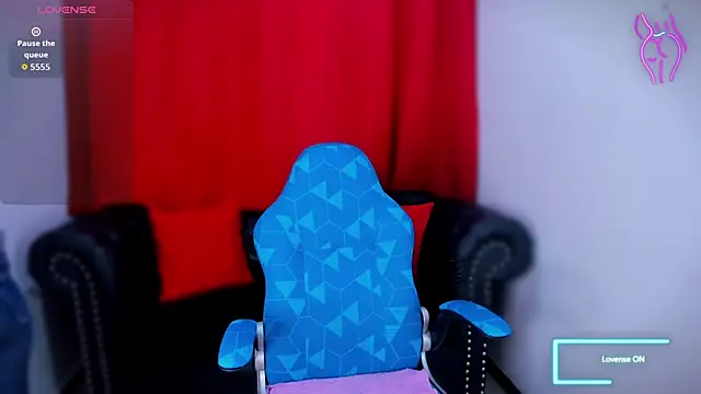 Snapshot of Lila_Pinky chatting on 15, 9, 2025 Lila Pinky online show from 15, 9, 2025