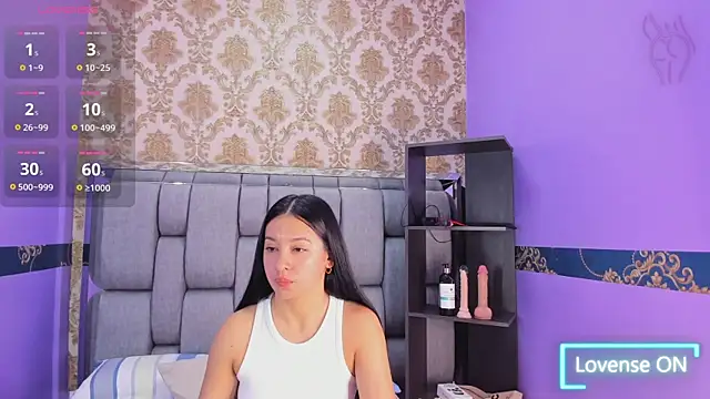 Snapshot of Lila_Pinky chatting on 3, 11, 2025 Lila Pinky online show from 3, 11, 2025