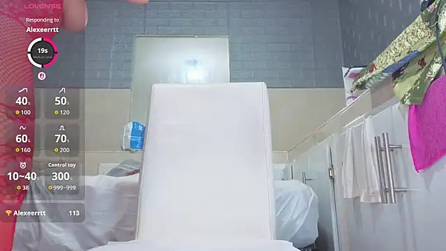 Snapshot of Emma_Grace05 chatting on 15, 1, 2026 Emma Grace05 online show from 15, 1, 2026