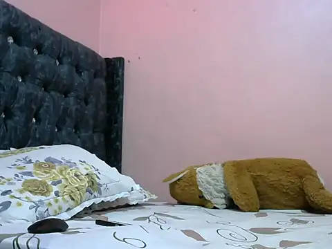 slender-qwene online show from 25, 2, 2026