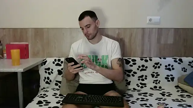 28nick28 online show from 21, 1, 2025