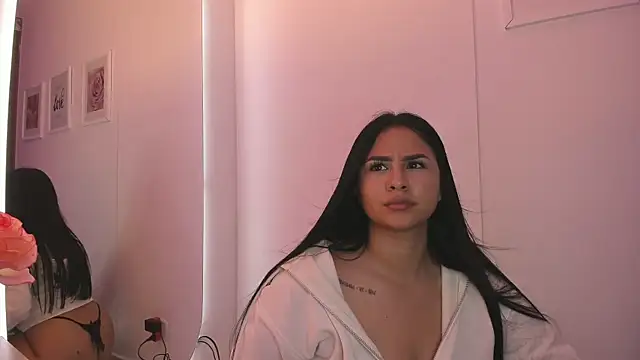 KattyPortman online show from 28, 2, 2025