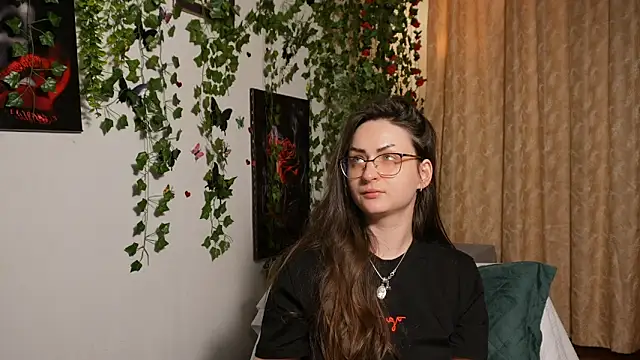 NaughtYHomemadE online show from 30, 11, 2025