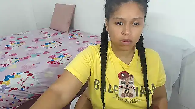 Hazel donna online show from 12, 5, 2026