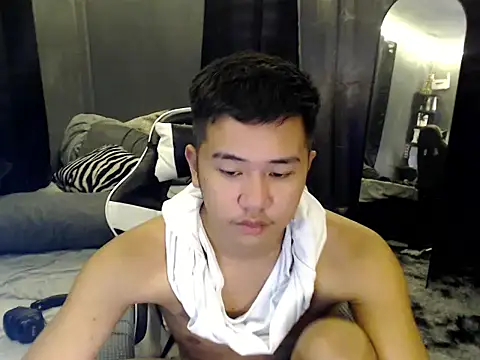 xgregor07 online show from 28, 10, 2025